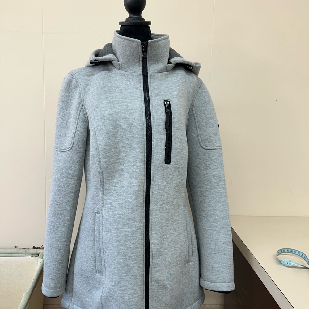 Calvin Klein Women's Light Gray Ski Jacket